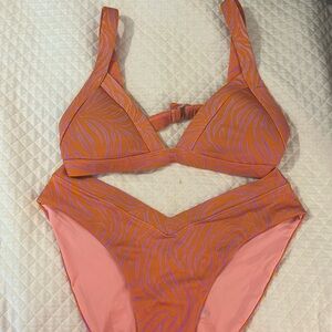 OneOne Swimsuit Bikini Set
